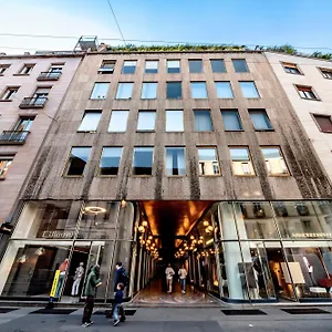 Dream San Babila Apartment Milan